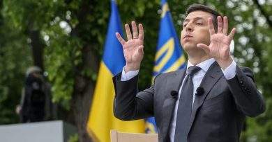 Хтось досвистівся Хтось досвистівся